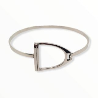 MCJ - S/S Bangle Large Stirrup Clip Bangle