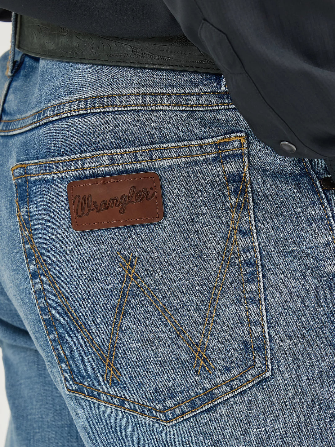 Wrangler - Mens Cojo Active Flex Relaxed Fit Jean
