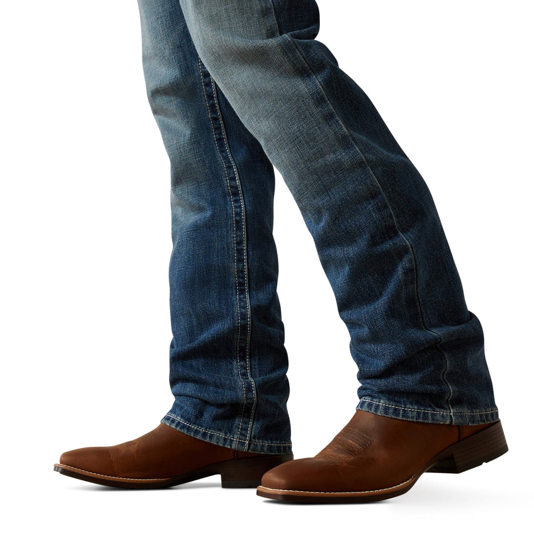 Ariat - Men M4 Relaxed August Straight Leg Jeans