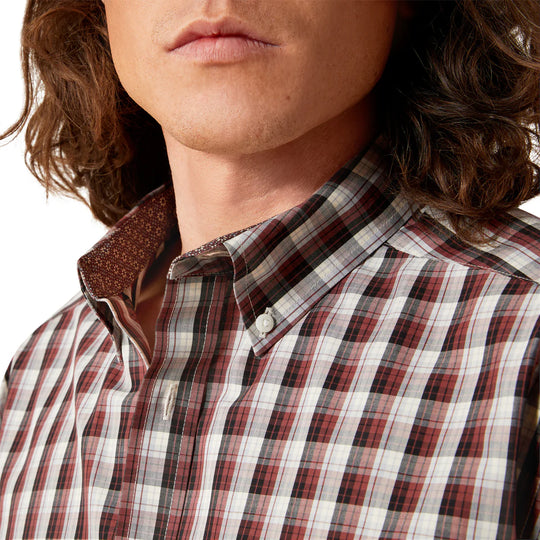 Ariat - Men's Wrinkle Free Atlas Fitted Shirt Brown
