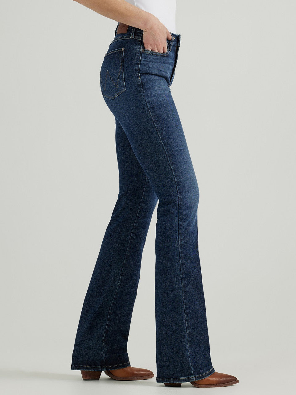 Wrangler - Womens Bespoke Boot Cut Hi Rise Jeans