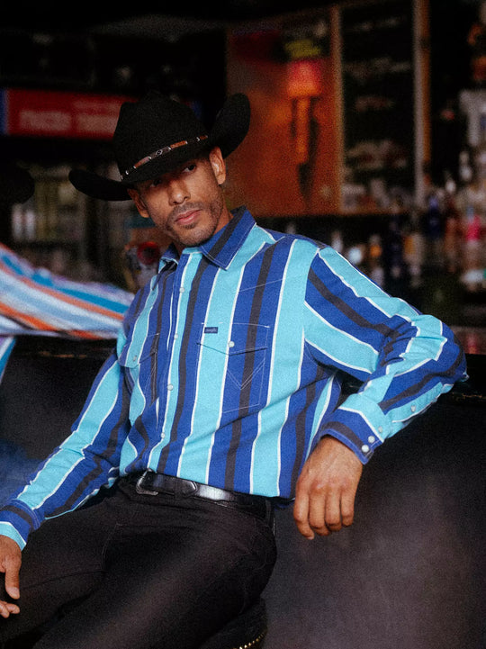 Wrangler - Men's Blue Storm Brushpopper Arena Shirt