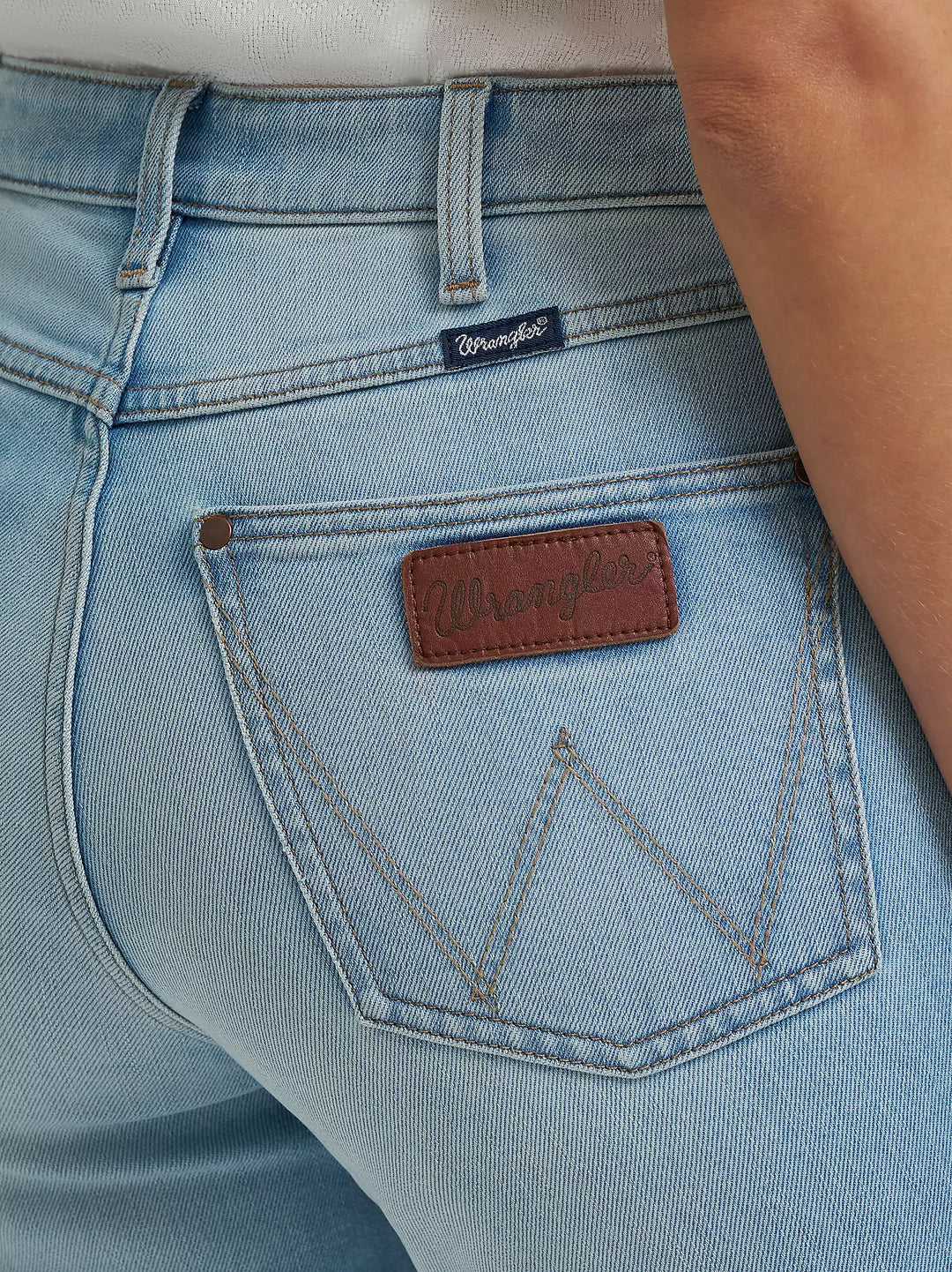Wrangler - Womens Aubrielle Bailey Bootcut Jeans