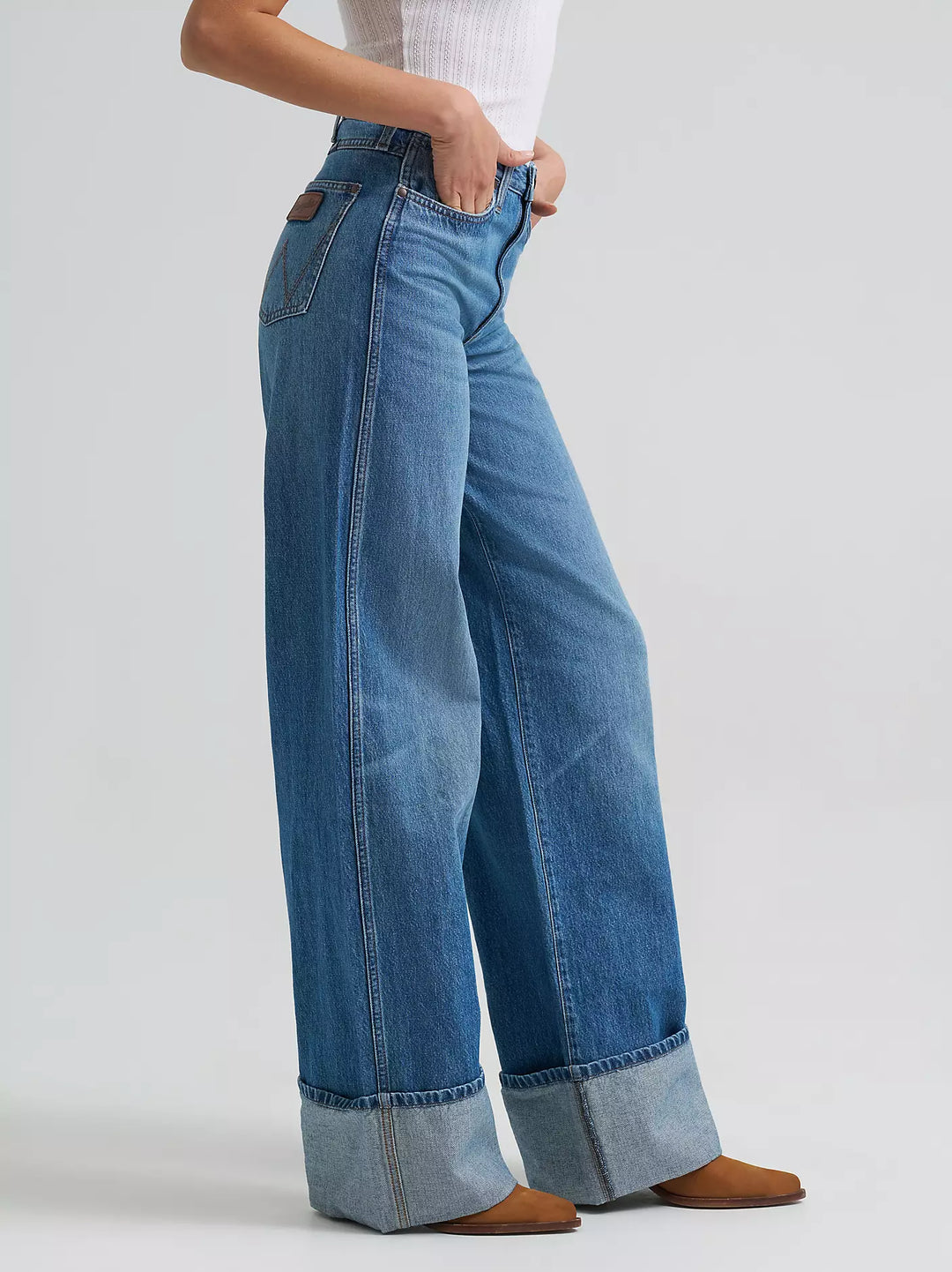 Wrangler - Womens Retro Bailey High Rise Wide Leg Cuffed Jeans