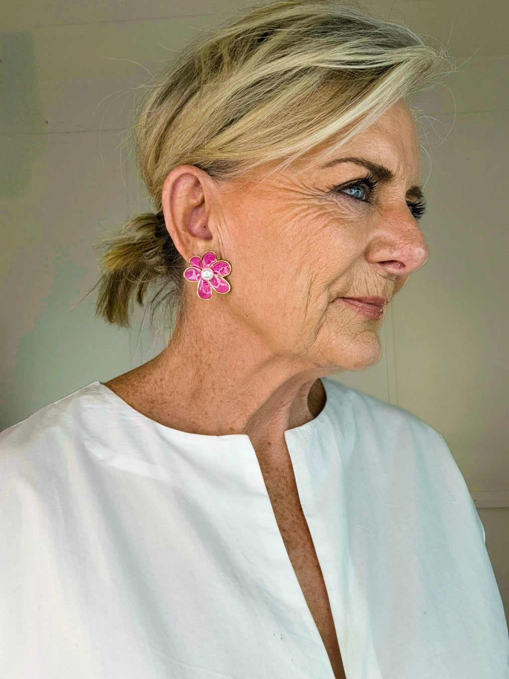 Buffalo Belle - Bronte Dark Pink Enamel Flower Earrings