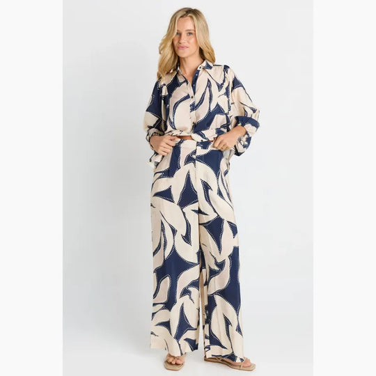 Buffalo Belle - Zander Pant Navy Floral Print