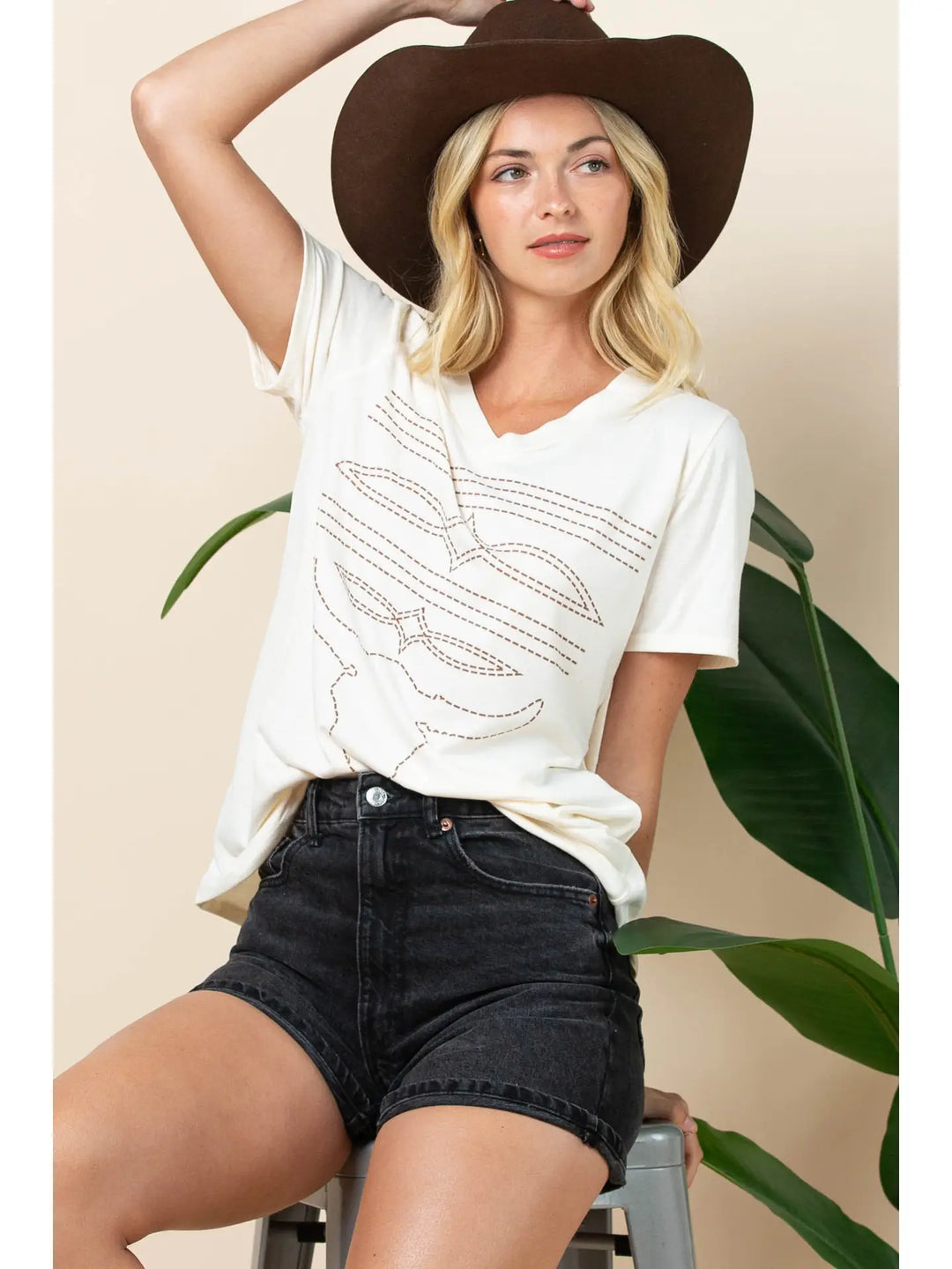 Buffalo Belle - Womens Longhorn Boot Stitch Tee