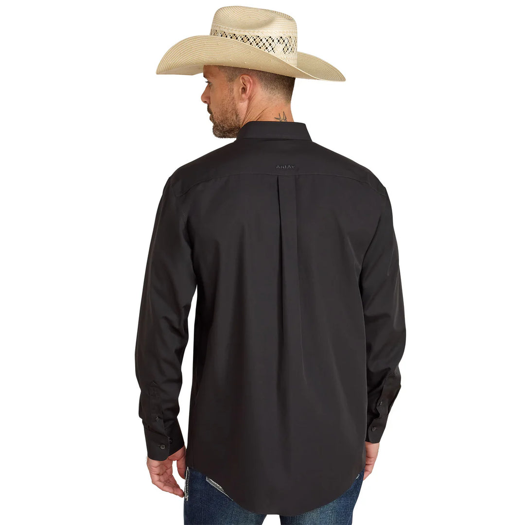 Ariat - Men's Black Wrinkle Free Solid Shirt