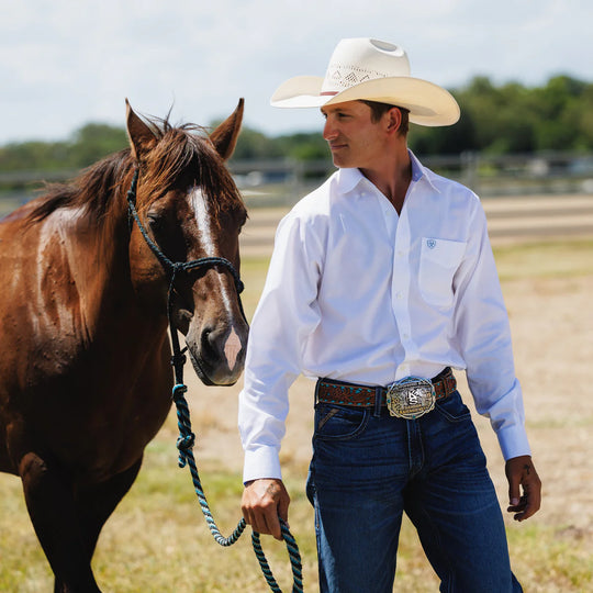 Ariat - Men's White Wrinkle Free Solid Shirt