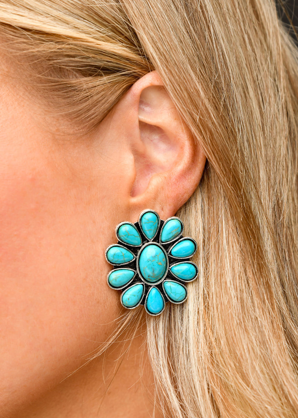West & Co - Turquoise Daisy Flower Earrings