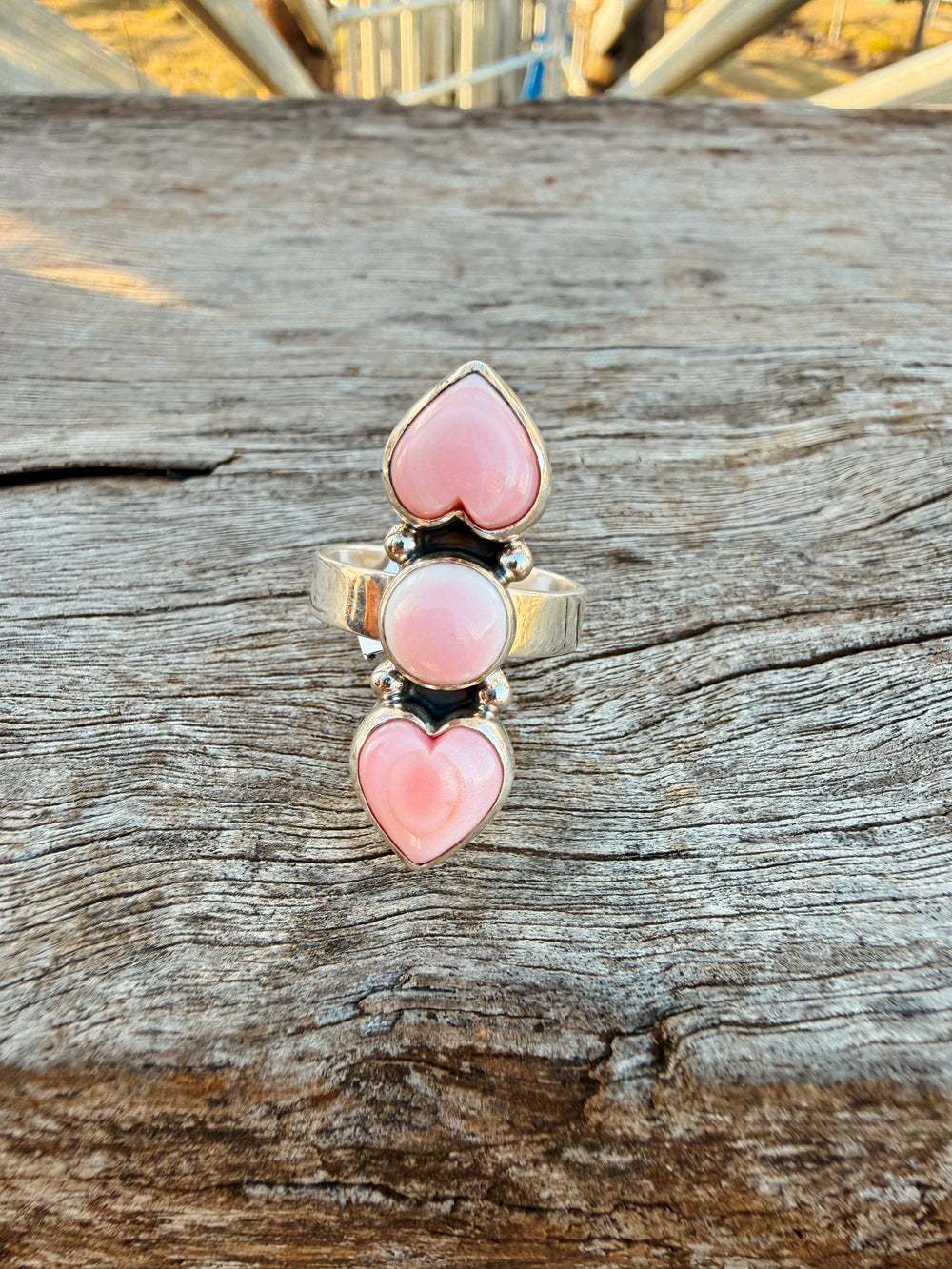 Buffalo Belle - Elora Pink Conch Ring
