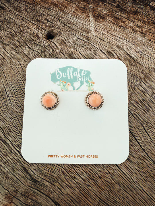 Buffalo Belle - Lovelock Genuine Pink Conch Studs