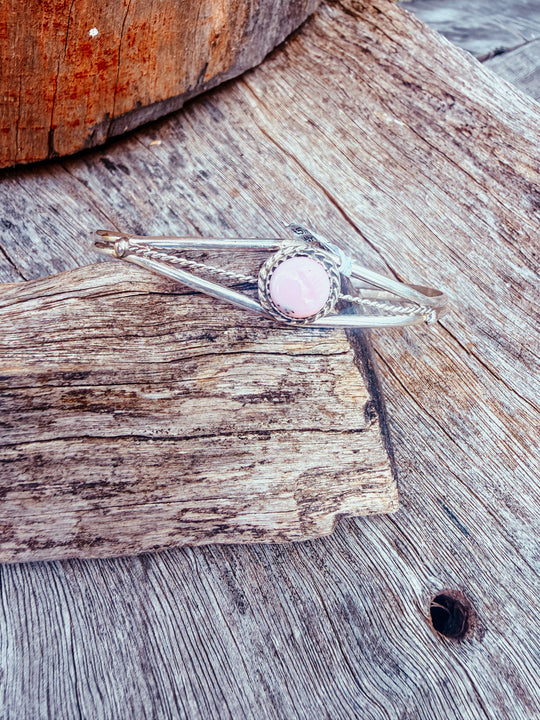 Buffalo Belle - Esther Pink Conch Cuff