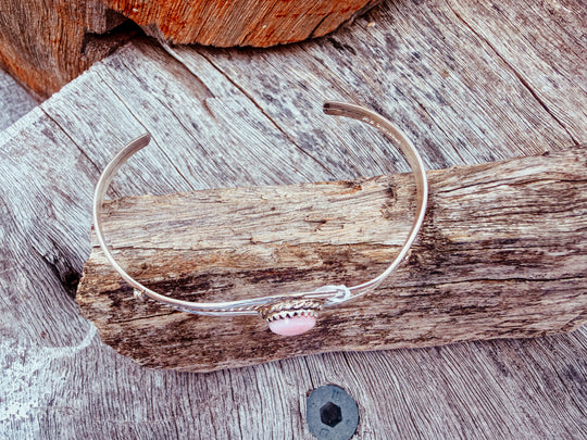 Buffalo Belle - Esther Pink Conch Cuff