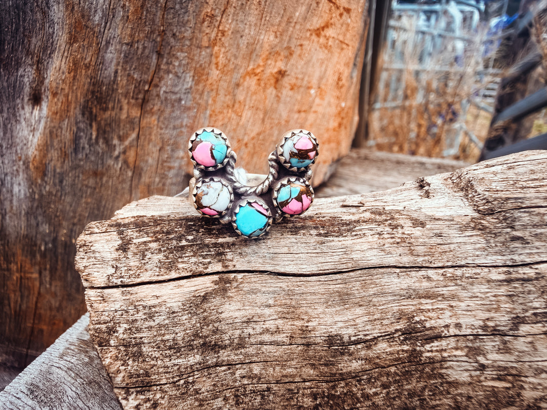Buffalo Belle - Horseshoe Cotton Candy Adjustable Ring