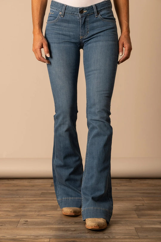 Kimes Ranch - Lola Soho Fade Jean