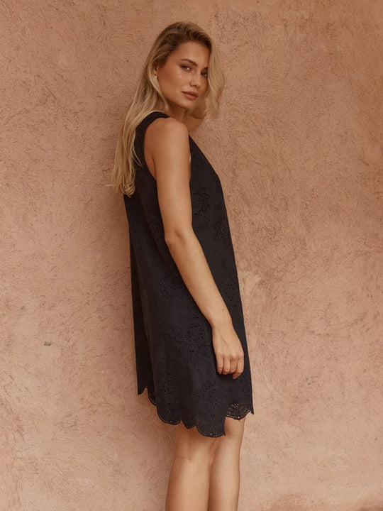 Buffalo Belle - Womens Mavis Broderie Shift Dress