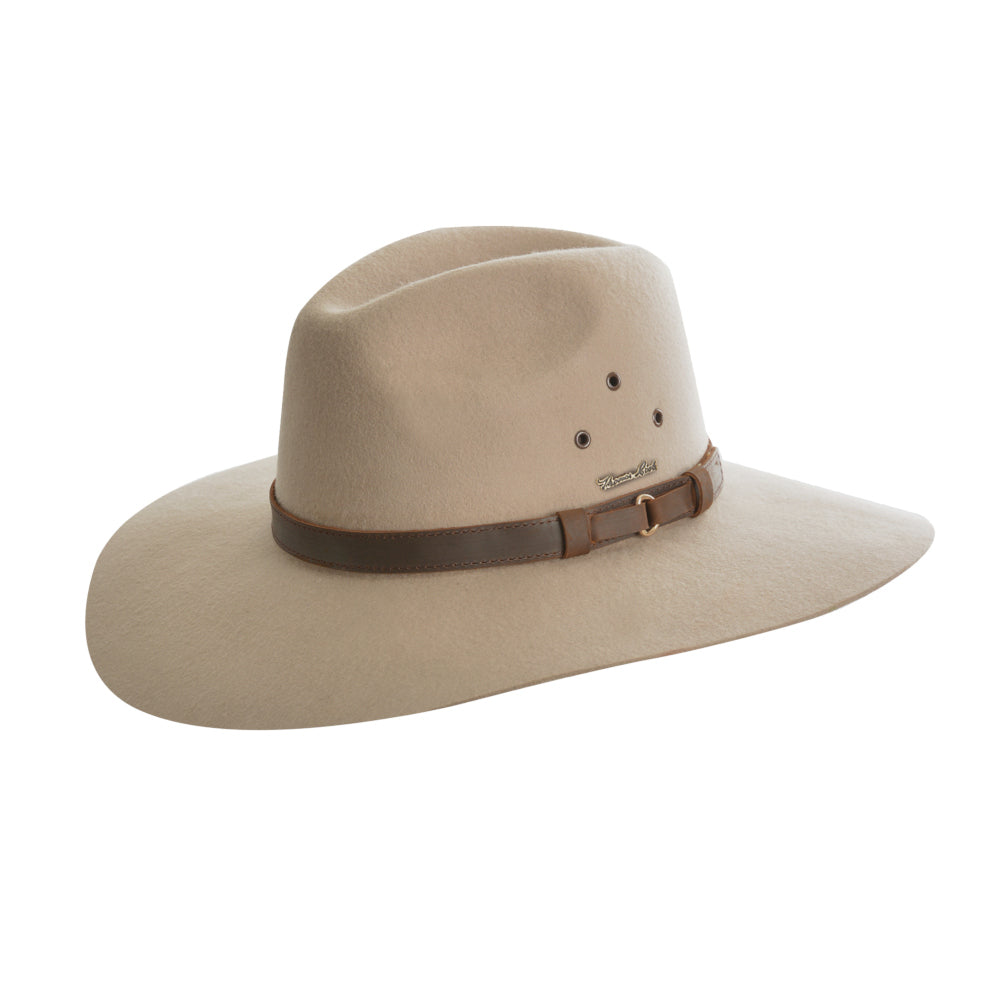 Thomas Cook - Highlands Hat Sand