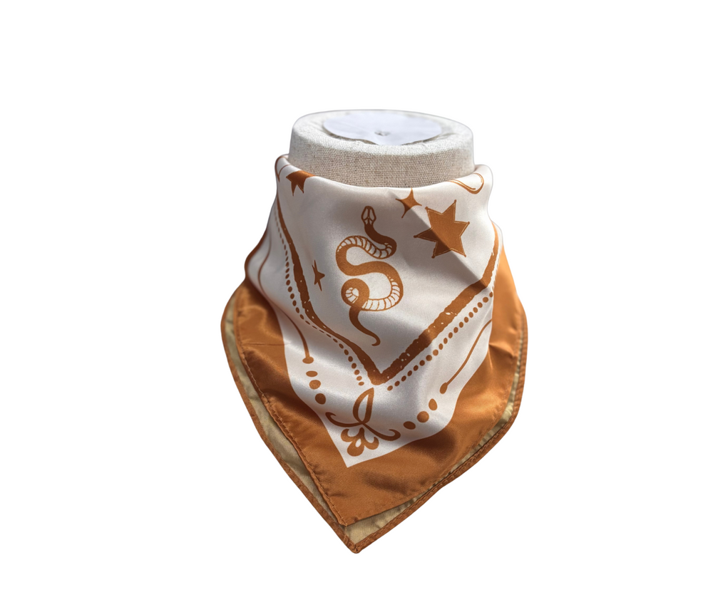 Wild Rag - White/Rust Ranch Small