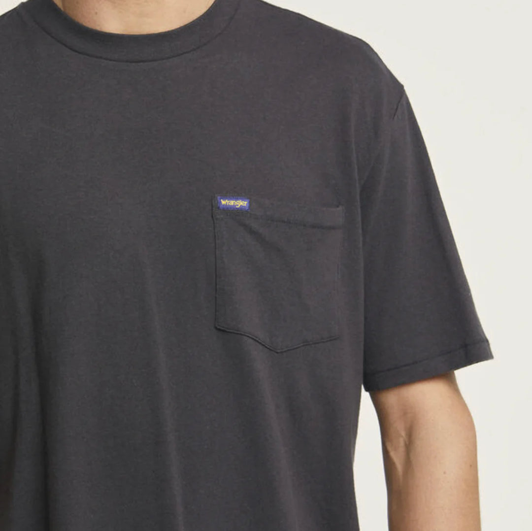 Wrangler Retro - Mens Black Classic Pocket Tee